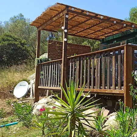 Bungalow De 2 Chambres Avec Jardin Clos A