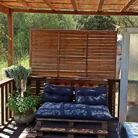 Сasa de vacaciones Bungalow De 2 Chambres Avec Jardin Clos A